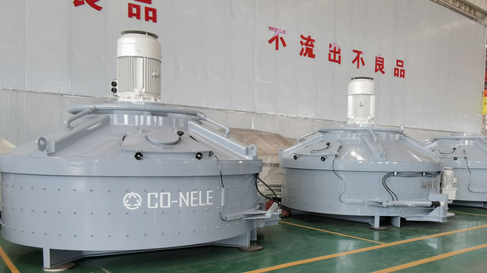 立軸行星式攪拌機(jī)生產(chǎn)車(chē)間