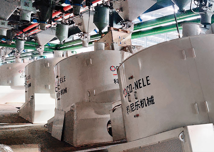科尼樂(lè)與利爾：用于鎂碳磚磚生產(chǎn)的16臺(tái)1500L強(qiáng)力混料機(jī)